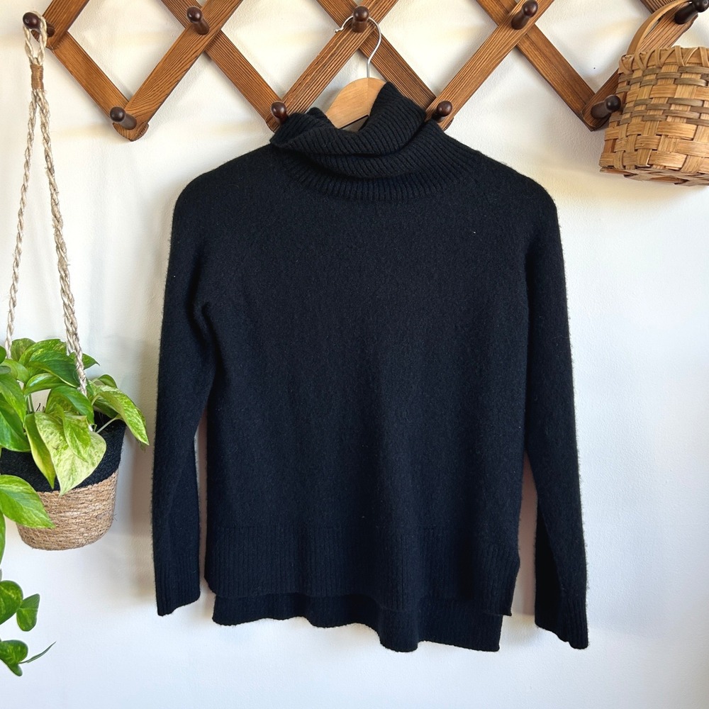 41 Hawthorn Black 100% Cashmere Turtleneck Sweater Size L Career Staple Piece